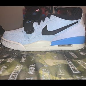 Jordan Legacy 312 Low Psychic blue